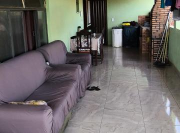 Casa de 3 quartos, Caratinga · 2 Casas em São Cândido
