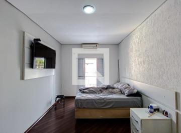 Localizada no charmoso bairro da Chácara Tatuapé, em São Paulo, esta espaçosa ca · Casa à Venda - Belém, 3 Quartos, 180 m2