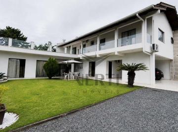 Fachada · CASA NO CENTRO DE BLUMENAU COM VISTA INCRÍVEL, AMPLOS ESPAÇOS E LOCALIZAÇÃO PRIVILEGIADA
