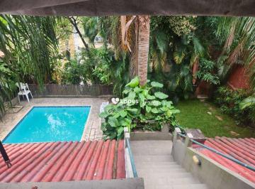70ab4bad48c53579dcce59198b885764023493c2 · Linda casa em Laranjeiras!