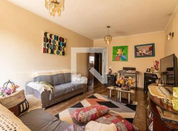 Esta maravilhosa casa, com 300 metros quadrados, conta com 3 quartos espaçosos e · Casa à Venda - Jardim Brasília, 3 Quartos,  300 m2