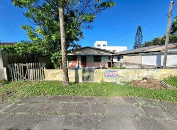 Foto 01 · Excelente Terreno no Bairro Nereidas 50,00 metros da Praia