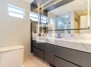 Este apartamento está localizado em São Paulo e oferece uma excelente oportunida · Apartamento à Venda - Santa Cecília, 2 Quartos, 118 m2