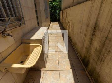 Localizada na Chácara Santo Antônio (zona Leste), em São Paulo, esta casa é uma  · Casa à Venda - Vila Carrão, 2 Quartos, 166 m2