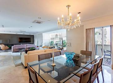 Apartamento · 480m² · 3 Quartos · 7 Vagas · Cobertura Duplex - Moema - 3 Suítes - 480m².