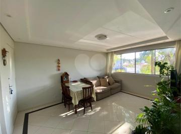 Apartamento de 3 quartos, Curitiba · Apartamento NOvo Mundo 3 Dormitórios 1 Suíte 2 Vagas Reformado mobiliado