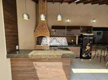Casa de 3 quartos, Campinas · Sobrado com 230m² no Jd. Presidente Wenceslau, Campinas