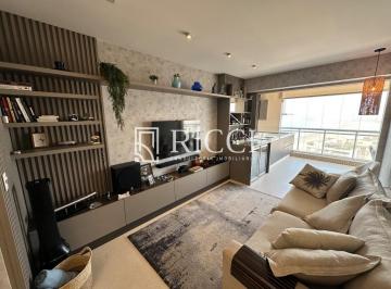 Apartamento Sofisticado a Meia Quadra da Praia com · Apartamento Sofisticado a Meia Quadra da Praia com Linda Vista Mar