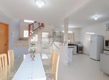 Casa · 275m² · 3 Quartos · 2 Vagas · Casa - Jardim Satélite - 3 Dormitórios - 170m².