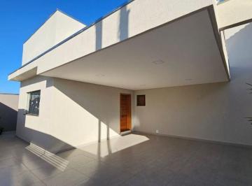 Casa · 206m² · 3 Quartos · 3 Vagas · Casa com 3 dormitórios à venda, 206 m² por R$ 849.000 - Santa Branca - Pouso Alegre/MG