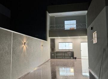 Casa · 170m² · 4 Quartos · 4 Vagas · Casa com 4 dormitórios à venda, 170 m² por R$ 685.000 - Parque Real - Pouso Alegre/MG