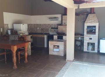 Casa · 300m² · 2 Quartos · 2 Vagas · Casa à venda no bairro Jardim Floresta - Pouso Alegre/MG
