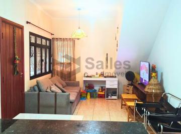 Foto 01 · Casa Sobreposta Térrea com 2 Dormitórios, Suíte, Quintal e 1 Vaga – Excelente Localização | Guarujá
