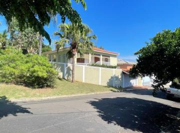 Casa de 3 quartos, Águas de São Pedro · Casa 3 suítes - Águas de São Pedro