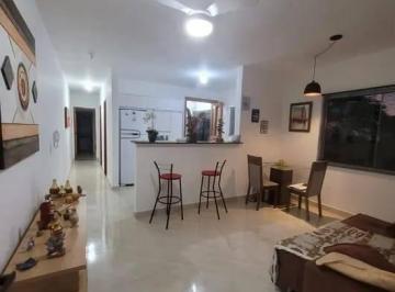 Apartamento · 100m² · 2 Quartos · 1 Vaga · Excelente Apartamento à Venda no Balneário – Próximo à Lagoa!