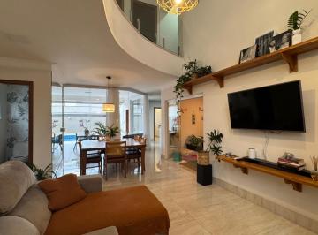 Casa de 3 quartos, Atibaia · Sobrado mobiliado ,com piscina á venda no Condomínio Terras de Atibaia , pronto para morar