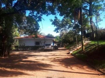 Rural · 250m² · 3 Quartos · 10 Vagas · Chácara para Locação em Atibaia ? 3 Dormitórios, Piscina e 3.400m² de Terreno no Bairro 3 Pistas