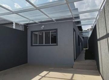 Casa · 77m² · 3 Quartos · 2 Vagas · Casa Térrea com 155 m² de terreno em Excelente Localização com Vista para Pedra Grande