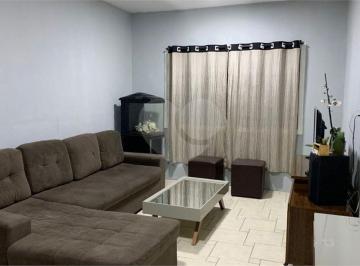 Casa de 3 quartos, São Paulo · Sobrado à Venda no Butantã.