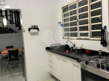 Casa de 3 quartos, São Paulo · Sobrado à Venda no Butantã.