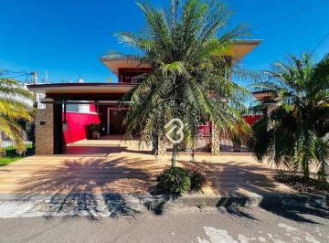 be08d7670cdc6f6ca0bc5b213ef178ce50566c25 · Sobrado com 3 dormitórios à venda, 232 m² por R$ 1.149.000,00 - São José - Sapucaia do Sul/RS