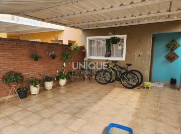Casa · 103m² · 3 Quartos · 2 Vagas · Casa em condomínio para alugar no Medeiros em Jundiaí