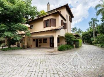 Casa · 339m² · 3 Quartos · 3 Vagas · 3 Quartos com 3 Vagas na Tristeza