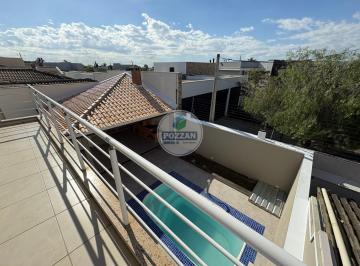 Casa · 220m² · 3 Quartos · 5 Vagas · Sobrado à venda ou locação no condomínio fechado Green Park em Indaiatuba-SP