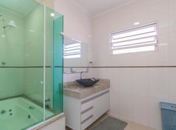 IMG_20260606_185157_000.jpeg · Confortável casa para venda em Vila Dom Pedro I com 3 quartos, sendo 3 suítes, 223m² - remaxfront#1P
