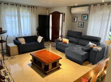 IMG_20260609_185119_000.jpeg · Casa no condomínio Residencial Nabuco de Araujo para venda com 3 quartos, sendo 1 suíte, 233m² - rem