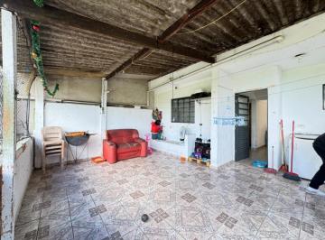 DSC_20260630_061350_000.jpeg · Funcional casa para venda em Jardim Santa Adélia com 5 quartos, 92m² - remaxagape#0GC7P