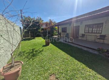 Casa · 169m² · 3 Quartos · 1 Vaga · Casa Residencial de 169m² com 3 quartos no Rio Tavares