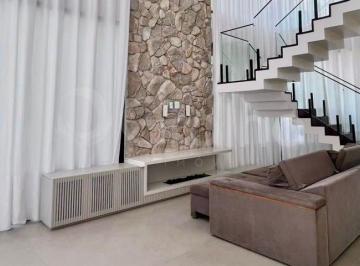 Casa · 293m² · 3 Quartos · 4 Vagas · Casa em Condomínio em Pedra Branca