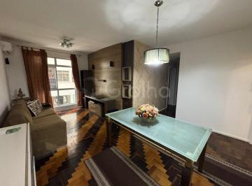 2 · Apartamento de 78m² com 2 quartos no Centro