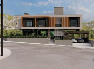 Casa · 175m² · 3 Quartos · 2 Vagas · Casa com 175m² om 3 suítes no Rio Tavares