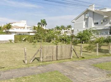 1 · Terreno de 600,00m² em Jurere