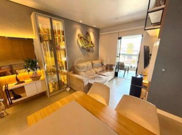 Copa / sala · Apartamento com 3 quartos (1 suíte) com 86m² em Canasvieiras, Florianópolis.