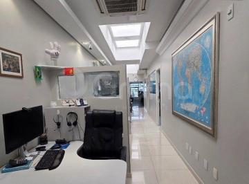 Comercial · 151m² · Sala Comercial com 151m² no Centro