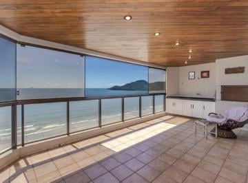 Apartamento · 284m² · 4 Quartos · 2 Vagas · Apartamento Frente Mar à venda no Centro em Balneário Camboriú.