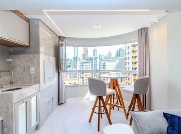 Apartamento · 100m² · Apartamento 3 quartos mobiliado à venda no Edifício Barcelona Plaza em Balneário Camboriú