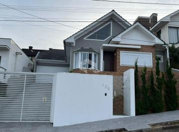 Casa · 149m² · 3 Quartos · 2 Vagas · CASA SEMIMOBILIADA COM PISCINA E 03 DORMITÓRIOS, SENDO 1 SUÍTE, NO JARDIM EUROPA