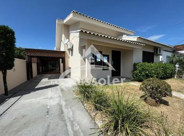 Casa · 180m² · 2 Quartos · 1 Vaga · CASA BELÍSSIMA EM BAIRRO TRANQUILO