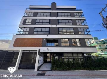 Apartamento · 101m² · 3 Quartos · 1 Vaga · Apartamento novo com 3 suítes a 300m da praia de Canto Grande