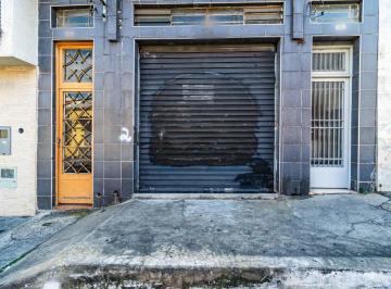 Comercial · 35m² · 1 Vaga · Loja na Rua Caquito, N. 379 • 35 m²