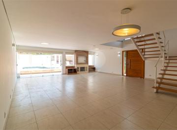 Casa de 4 quartos, São Paulo · Maravilhoso Sobrado 405 m2 - c/4 Suítes/4 Vagas - Rua Tranquila