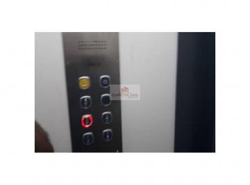87a4d0fb7d795ffa38c63feb9aa0f1a7.jpg · Apartamento com elevador, 3 quartos sendo 1 suíte, sala de estar/jantar, cozinha, área de serviços, 