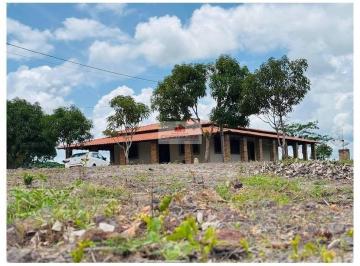 d8fa3ff1afa5511999b6d43a62443741.jpg · Sítio com 14 hectares, com excelente casa residencial, água da comunidade