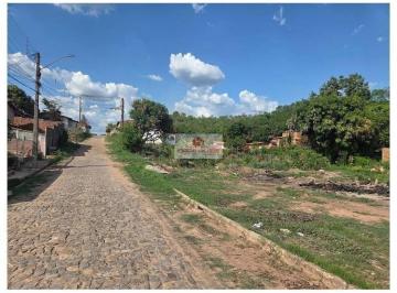 6a1aecb38056c16a1ee6503f6e0141c0.jpg · Terreno no bairro Porto do Centro, 3 lotes de 10x30, rua calçada, servido de água, energia, Internet