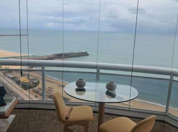 Apartamento de 4 quartos, Fortaleza · Apartamento na Av. Beira Mar, Vista Mar Espetacular, Alto Padrão, 3 Suítes, Gabinete, DCE, 4 Vagas.