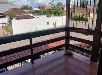 Casa · 199m² · 3 Quartos · 1 Vaga · Casa com 3 dormitórios á venda em Porto Alegre